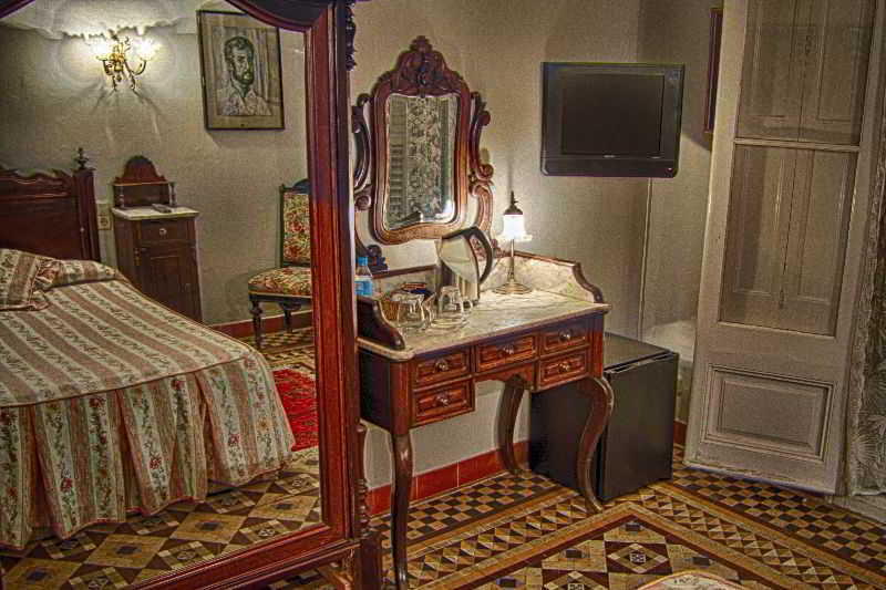 Hotel Medium Renaixenca Sitges Eksteriør billede